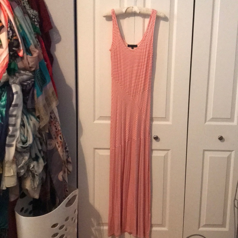 Form fitting coral & cream cotton maxi dress